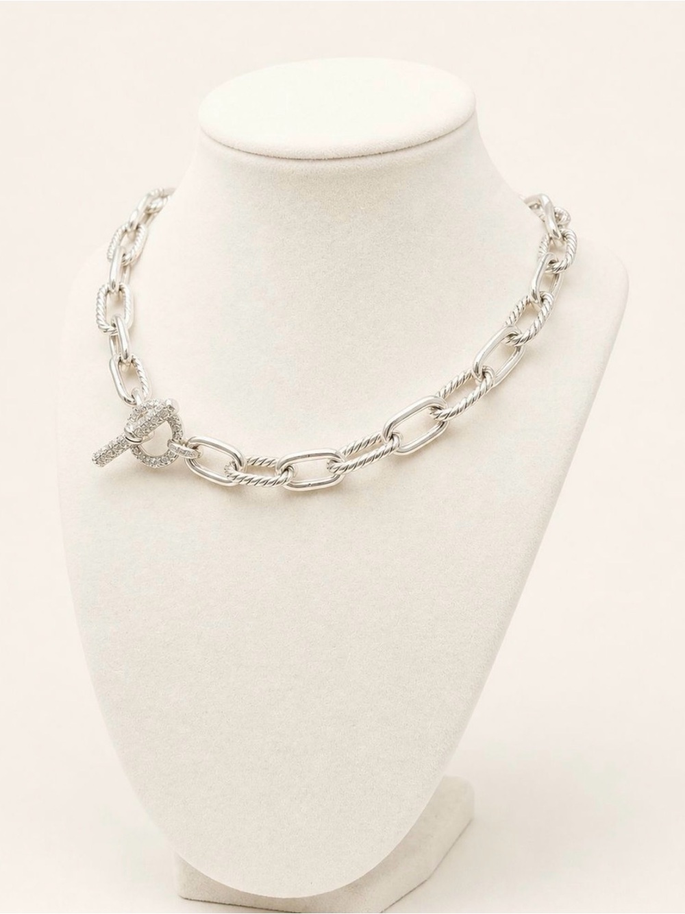 David Yurman Madison Toggle Chain Necklace With Diamonds , 11mm - Picture 3 of 10